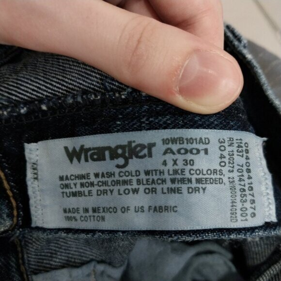 Wrangler Blues Relaxed Fit Mom Jeans Size 4 Like New Indigo Wash Denim High Rise - Picture 8 of 9